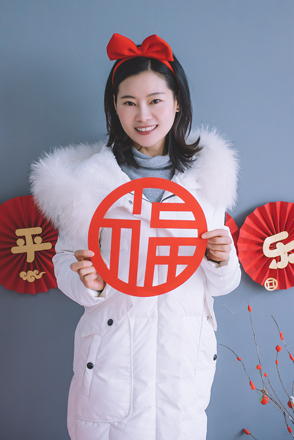 杨华莉.jpg